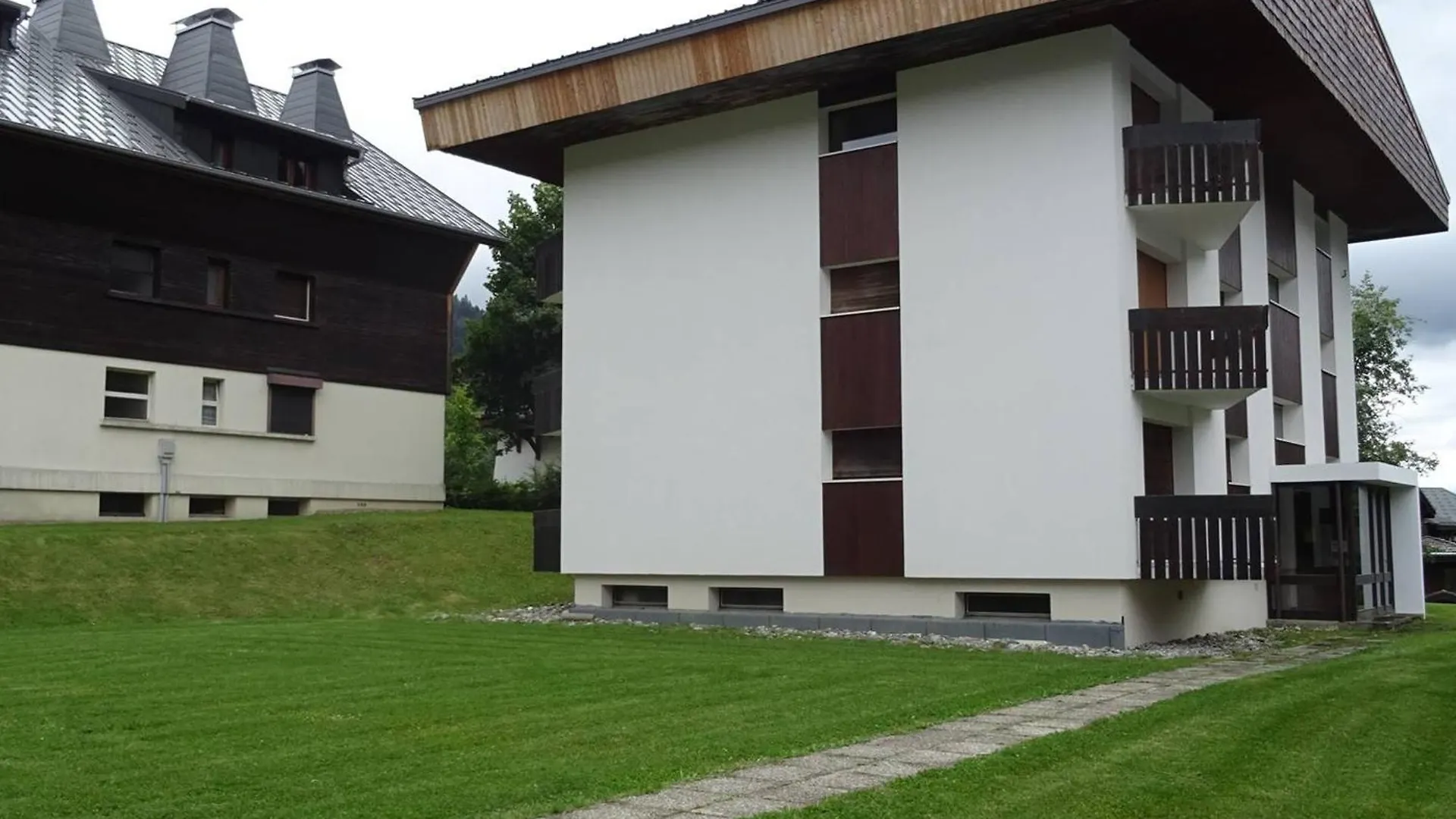 Les Gets - Spacieux 2 Pieces Renove, 4-6 Pers, Parking, Centre-Ville, Proche Commerces Et Ski - Fr-1-802-51 Appartement Les Gets