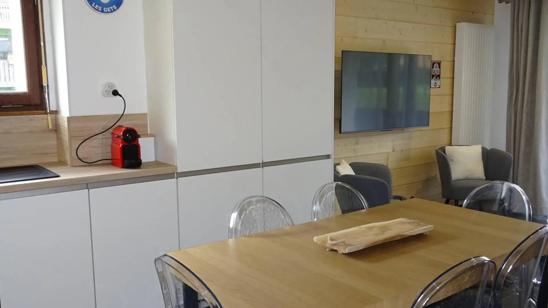 Les Gets - Spacieux 2 Pieces Renove, 4-6 Pers, Parking, Centre-Ville, Proche Commerces Et Ski - Fr-1-802-51 0*, Les Gets France
